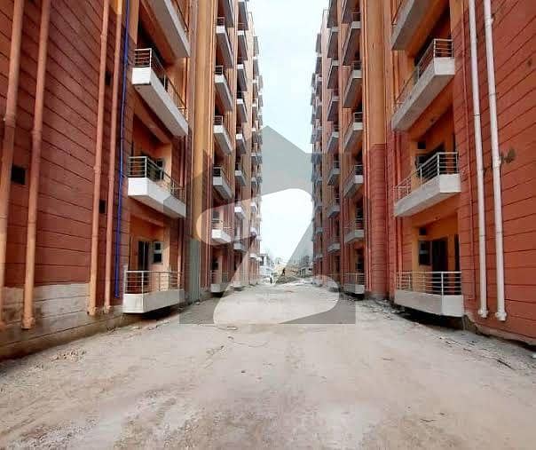 آئی ۔ 12 اسلام آباد میں 2 کمروں کا 4 مرلہ فلیٹ 62.0 لاکھ میں برائے فروخت۔