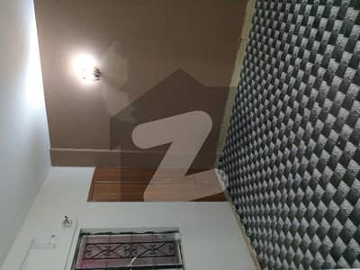 گلشنِ اقبال - بلاک 3 گلشنِ اقبال,گلشنِ اقبال ٹاؤن,کراچی میں 4 مرلہ فلیٹ 1.35 کروڑ میں برائے فروخت۔ گلشنِ اقبال - بلاک 3 گلشنِ اقبال,گلشنِ اقبال ٹاؤن,کراچی میں 4 مرلہ فلیٹ 1.35 کروڑ میں برائے فروخت۔