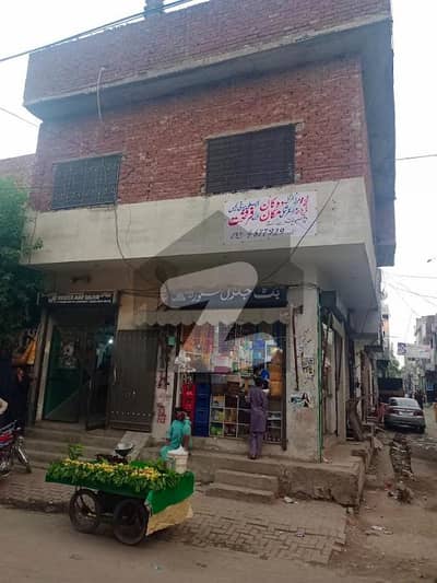 اعوان مارکیٹ فیروزپور روڈ,لاہور میں 2 کمروں کا 1 مرلہ دکان 51.0 لاکھ میں برائے فروخت۔