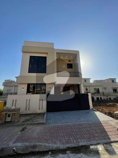 بحریہ ٹاؤن فیز 8 بحریہ ٹاؤن راولپنڈی,راولپنڈی میں 3 کمروں کا 5 مرلہ مکان 2.45 کروڑ میں برائے فروخت۔ بحریہ ٹاؤن فیز 8 بحریہ ٹاؤن راولپنڈی,راولپنڈی میں 3 کمروں کا 5 مرلہ مکان 2.45 کروڑ میں برائے فروخت۔