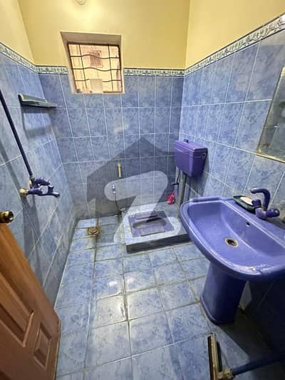 والٹن روڈ لاہور میں 5 کمروں کا 7 مرلہ مکان 1.0 لاکھ میں کرایہ پر دستیاب ہے۔