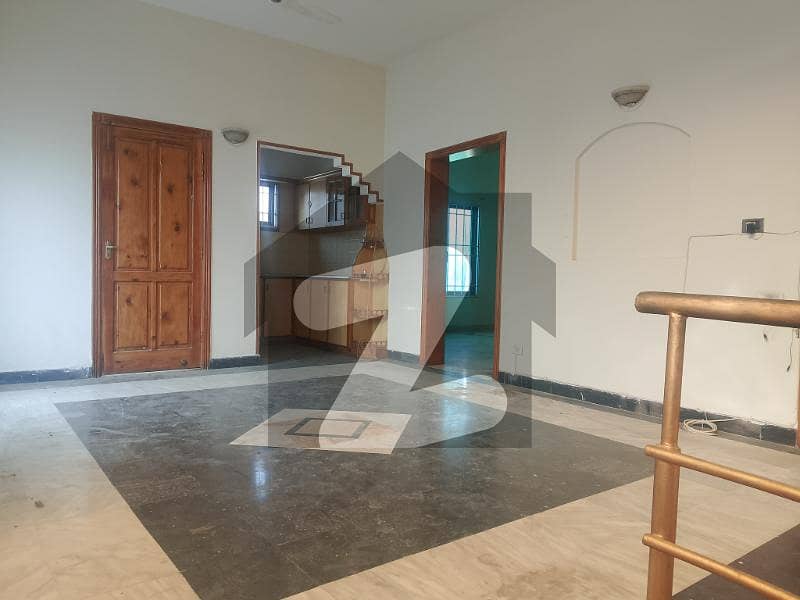 F-11 Beautiful House For Rent