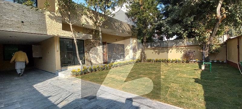Renovated house available for rent in f6