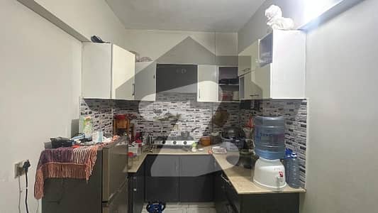 طارق روڈ کراچی میں 2 کمروں کا 2 مرلہ فلیٹ 42.0 ہزار میں کرایہ پر دستیاب ہے۔