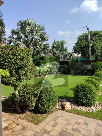 ڈی ایچ اے فیز 10 ڈیفنس (ڈی ایچ اے),لاہور میں 17 کنال زرعی زمین 3.4 کروڑ میں برائے فروخت۔