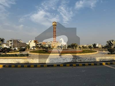 الرحمان گارڈن فیز 2 الرحمان گارڈن,لاہور میں 3 مرلہ رہائشی پلاٹ 23.5 لاکھ میں برائے فروخت۔ الرحمان گارڈن فیز 2 الرحمان گارڈن,لاہور میں 3 مرلہ رہائشی پلاٹ 23.5 لاکھ میں برائے فروخت۔