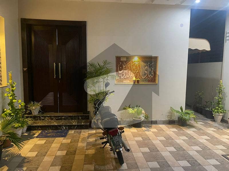 1 Kanal House Available for Rent 1 Kanal House Available for Rent