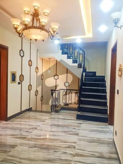 A BEAUTIFUL HOUSE DEPEND ON 5 MARLA DOUBLE STORY IN HAFEEZ GARDEN PHASE 1 HOUSING SOCIETY A BEAUTIFUL HOUSE DEPEND ON 5 MARLA DOUBLE STORY IN HAFEEZ GARDEN PHASE 1 HOUSING SOCIETY