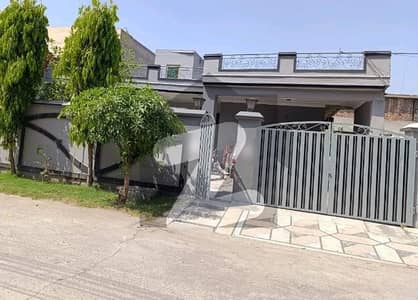 مرغزار آفیسرز کالونی لاہور میں 3 کمروں کا 1 کنال مکان 4.25 کروڑ میں برائے فروخت۔ مرغزار آفیسرز کالونی لاہور میں 3 کمروں کا 1 کنال مکان 4.25 کروڑ میں برائے فروخت۔