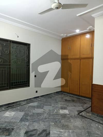 AHMAD ASSOCIATES OFFERS 10 MARLA LOWER PORTION For Rent IN SUNNY PARK NEAR TO SHAUKAT KHANUM HOSPITAL LAHORE AHMAD ASSOCIATES OFFERS 10 MARLA LOWER PORTION For Rent IN SUNNY PARK NEAR TO SHAUKAT KHANUM HOSPITAL LAHORE