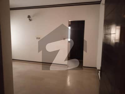 550 SQUARE YARD Ground + First Floor Available Location: Block 1, Gulistan-e-Johar, Karachi (Near Main University Road) 550 SQUARE YARD Ground + First Floor Available Location: Block 1, Gulistan-e-Johar, Karachi (Near Main University Road)