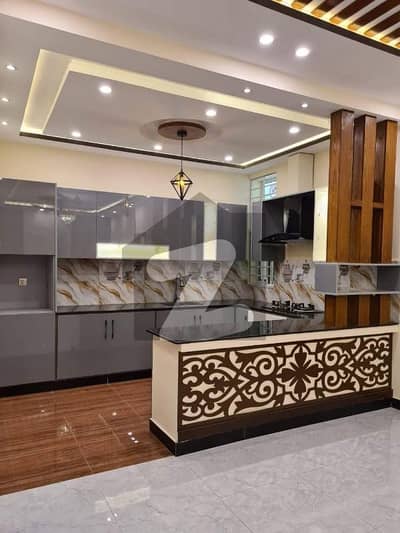 گرین لینڈ ہاؤسنگ سکیم جی ٹی روڈ,لاہور میں 5 کمروں کا 5 مرلہ مکان 1.9 کروڑ میں برائے فروخت۔