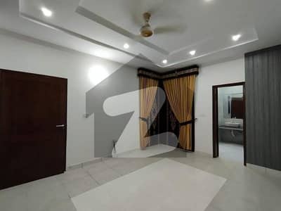 10 Marla Double Storey Full Ready To Move Location Very Hot With 6 Bedroom Attached Washroom In Shafi Colony 10 Marla Double Storey Full Ready To Move Location Very Hot With 6 Bedroom Attached Washroom In Shafi Colony