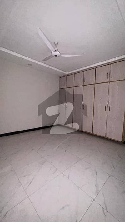 2 BED LUXURY FLAT FOR SALE ON REASONABLE PRICE