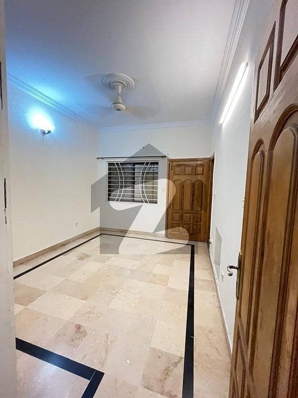 E11/4 10 Marla Upper portion 2 Bedroom E11/4 10 Marla Upper portion 2 Bedroom