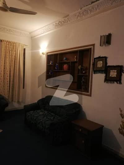 MIAN ESTATE OFFERS 5 MARLA LOWER PORTION FOR SMART FAMILY In GATED COMMUNITY