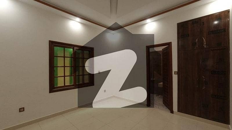 گلشنِ اقبال ٹاؤن کراچی میں 7 کمروں کا 2 کنال مکان 17.0 کروڑ میں برائے فروخت۔