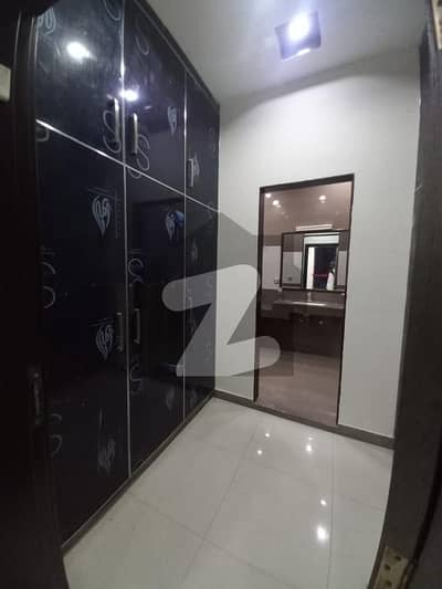 10 Marla Use House For Sale In Bahria Town Lahore 10 Marla Use House For Sale In Bahria Town Lahore