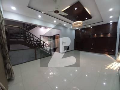 10 Marla Use House For Sale In Bahria Town Lahore 10 Marla Use House For Sale In Bahria Town Lahore