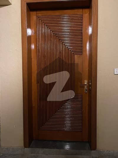 HOUSE FOR RENT IN F-8