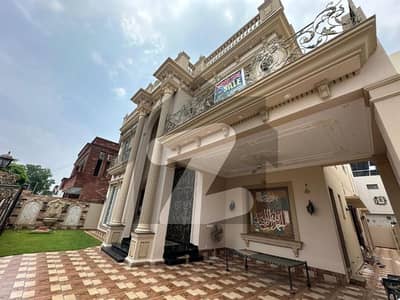 20 MARLA ELEGANT AND FULLY MAINTAINED SUPER HOT LOCATED BUNGALOW'S UPPER PORTION IS AVAILABLE IN THE BEST BLOCK OF DHA LAHORE. 20 MARLA ELEGANT AND FULLY MAINTAINED SUPER HOT LOCATED BUNGALOW'S UPPER PORTION IS AVAILABLE IN THE BEST BLOCK OF DHA LAHORE.