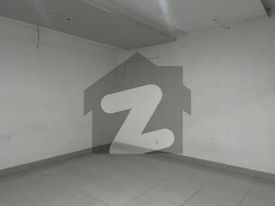 one kanal basement Open hall separate Entrance And separate Gate one kanal basement Open hall separate Entrance And separate Gate