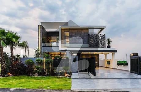 One Kanal Luxurious Bungalow Located Near Carrefour Available For Rent Dha Phase 7 Lahore