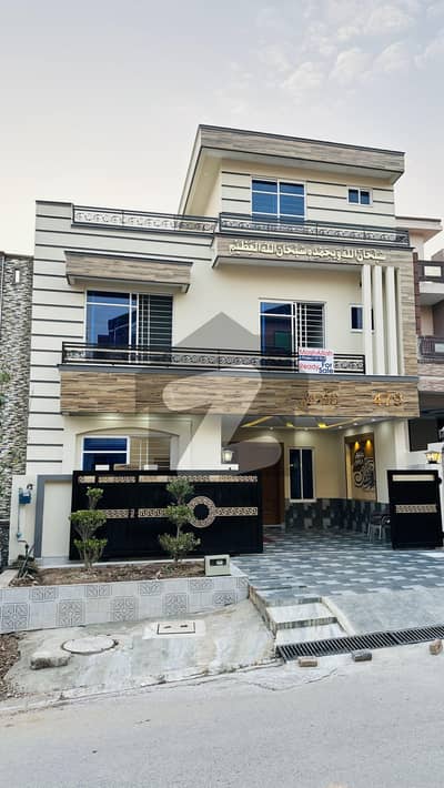 8 MARLA DOUBLE UNIT BRAND NEW DESIGNER HOUSE FOR SALE | GAS INSTALLED | PRIME LOCATION 8 MARLA DOUBLE UNIT BRAND NEW DESIGNER HOUSE FOR SALE | GAS INSTALLED | PRIME LOCATION
