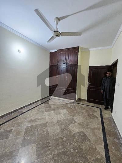7 Marla Ground Floor Available For Rent In G-13 Islamabad
