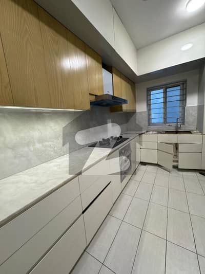 24 MARLA GROUND+BASEMENT AVAILABLE FOR RENT