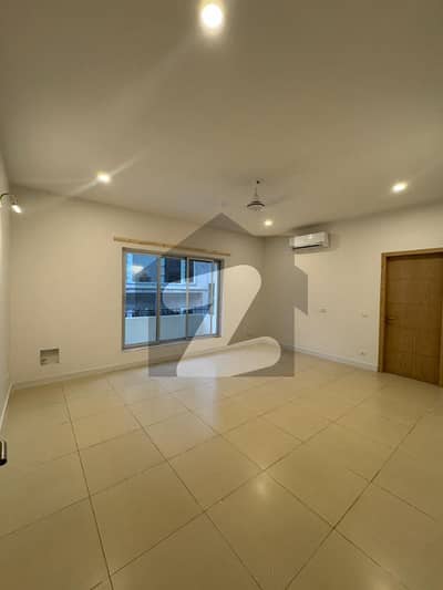 24 MARLA GROUND+ BASEMENT AVAILABLE FOR RENT