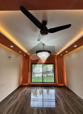 6 marla Ground floor on rent Royal residencia