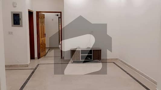 ڈی ایچ اے 11 رہبر لاہور میں 3 کمروں کا 5 مرلہ مکان 2.1 کروڑ میں برائے فروخت۔ ڈی ایچ اے 11 رہبر لاہور میں 3 کمروں کا 5 مرلہ مکان 2.1 کروڑ میں برائے فروخت۔