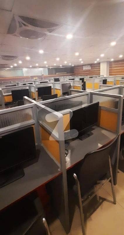 کلفٹن کراچی میں 1 کنال دفتر 10.0 لاکھ میں کرایہ پر دستیاب ہے۔ کلفٹن کراچی میں 1 کنال دفتر 10.0 لاکھ میں کرایہ پر دستیاب ہے۔