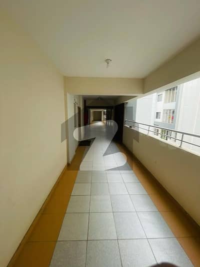 3 BED DD FOR RENT IN DEFENCE SKYLINE WITH 24 HOURS ELECTRICITY GAS AND WATER