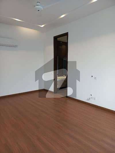 1-Kanal Brand New House For Sale 1-Kanal Brand New House For Sale