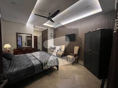 گورنمنٹ ایمپلائیز کوآپریٹیو ہاؤسنگ سوسائٹی (جی ایچ سی ایچ ایس) ۔ فیز 3 گورنمنٹ ایمپلائیز کوآپریٹیو ہاؤسنگ سوسائٹی (جی ایچ سی ایچ ایس),لاہور میں 6 کمروں کا 1 کنال مکان 6.5 کروڑ میں برائے فروخت۔