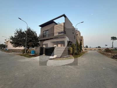 ڈی ایچ اے 9 ٹاؤن ڈیفنس (ڈی ایچ اے),لاہور میں 3 کمروں کا 5 مرلہ مکان 2.3 کروڑ میں برائے فروخت۔ ڈی ایچ اے 9 ٹاؤن ڈیفنس (ڈی ایچ اے),لاہور میں 3 کمروں کا 5 مرلہ مکان 2.3 کروڑ میں برائے فروخت۔