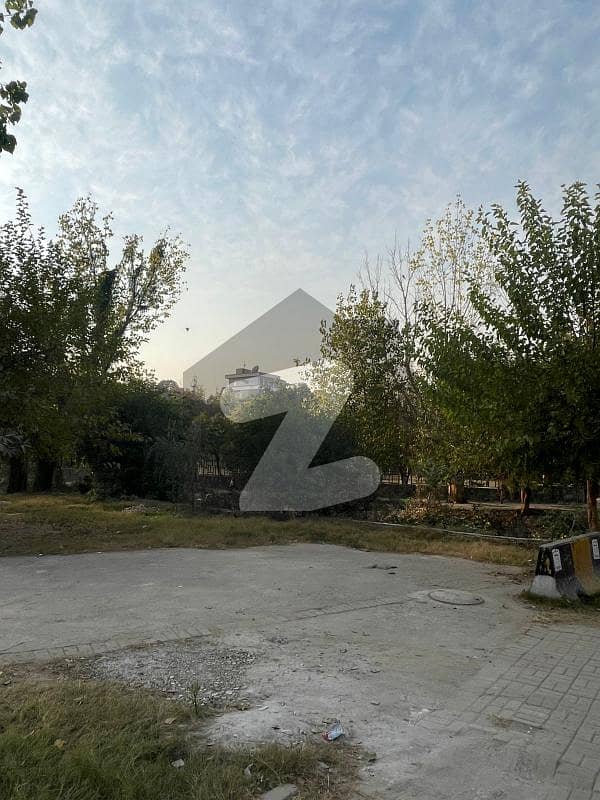 Commercial Plot Available For Sale Commercial Plot Available For Sale