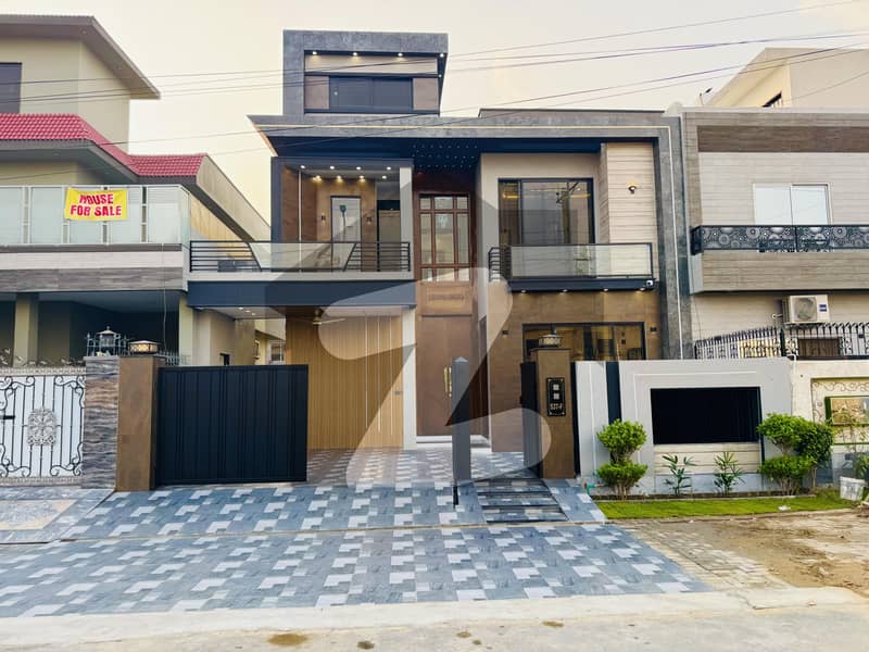 10 Marla Modern 80ft road house