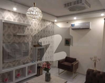 Buy your ideal 500 Square Feet Flat in a prime location of Lahore Buy your ideal 500 Square Feet Flat in a prime location of Lahore