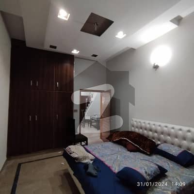 سمن آباد لاہور میں 2 کمروں کا 5 مرلہ زیریں پورشن 56.0 ہزار میں کرایہ پر دستیاب ہے۔