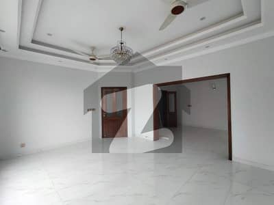 1 Kanal Upper Portion For Rent In DHA Phase 4 ( Lower Portion Lock ) 1 Kanal Upper Portion For Rent In DHA Phase 4 ( Lower Portion Lock )