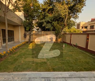 Beautiful Location Renovated House Is For Rent In F-6