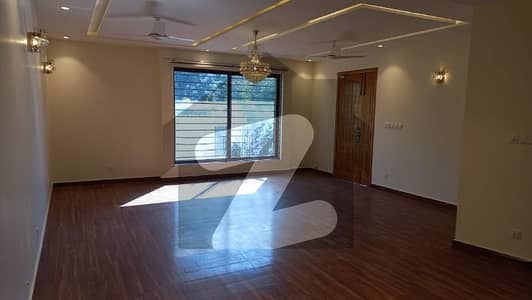 Highly-Desirable 1 Kanal House Available In E-11