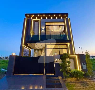 ڈی ایچ اے 9 ٹاؤن ڈیفنس (ڈی ایچ اے),لاہور میں 3 کمروں کا 5 مرلہ مکان 1.75 کروڑ میں برائے فروخت۔ ڈی ایچ اے 9 ٹاؤن ڈیفنس (ڈی ایچ اے),لاہور میں 3 کمروں کا 5 مرلہ مکان 1.75 کروڑ میں برائے فروخت۔