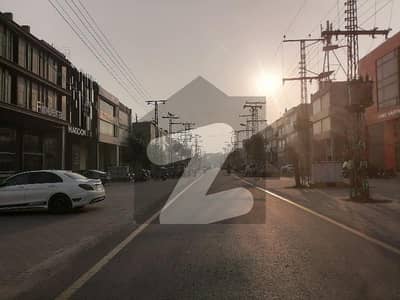 ڈی ایچ اے فیز 4 - بلاک ڈبل سی فیز 4,ڈیفنس (ڈی ایچ اے),لاہور میں 1 کنال رہائشی پلاٹ 5.25 کروڑ میں برائے فروخت۔ ڈی ایچ اے فیز 4 - بلاک ڈبل سی فیز 4,ڈیفنس (ڈی ایچ اے),لاہور میں 1 کنال رہائشی پلاٹ 5.25 کروڑ میں برائے فروخت۔