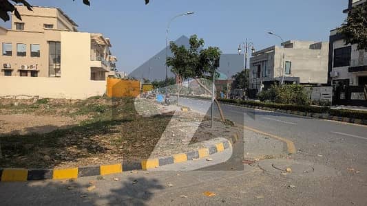 اتحاد ٹاؤن فیز ١ اتحاد ٹاؤن,رائیونڈ روڈ,لاہور میں 1 کنال رہائشی پلاٹ 6.0 کروڑ میں برائے فروخت۔