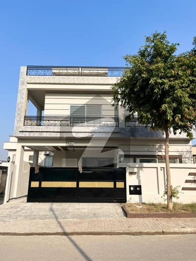 10 Marla Luxury House For Sale In Top City, Islamabad