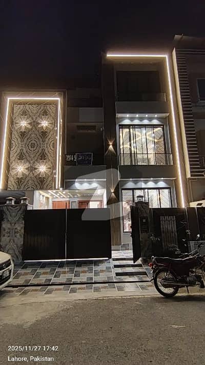 5 Marla Brand New Luxurious House For sale in Park View City Lahore